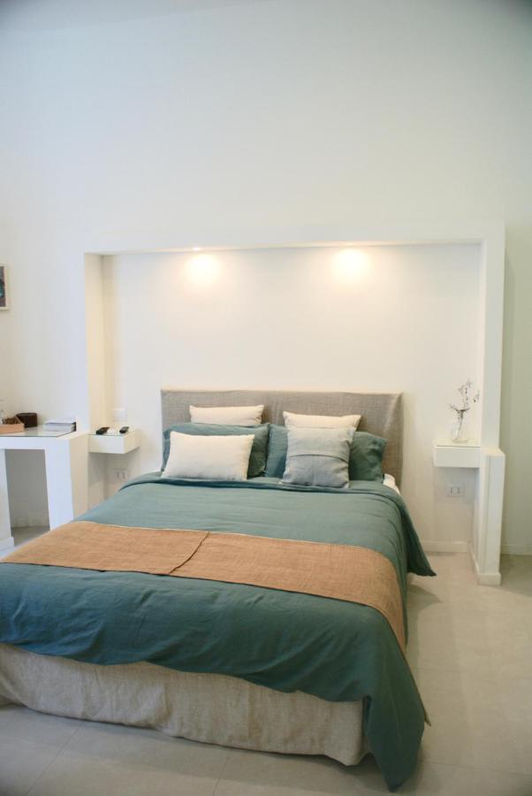 Fra Cielo E Mare Boutique Rooms Кальяри Экстерьер фото