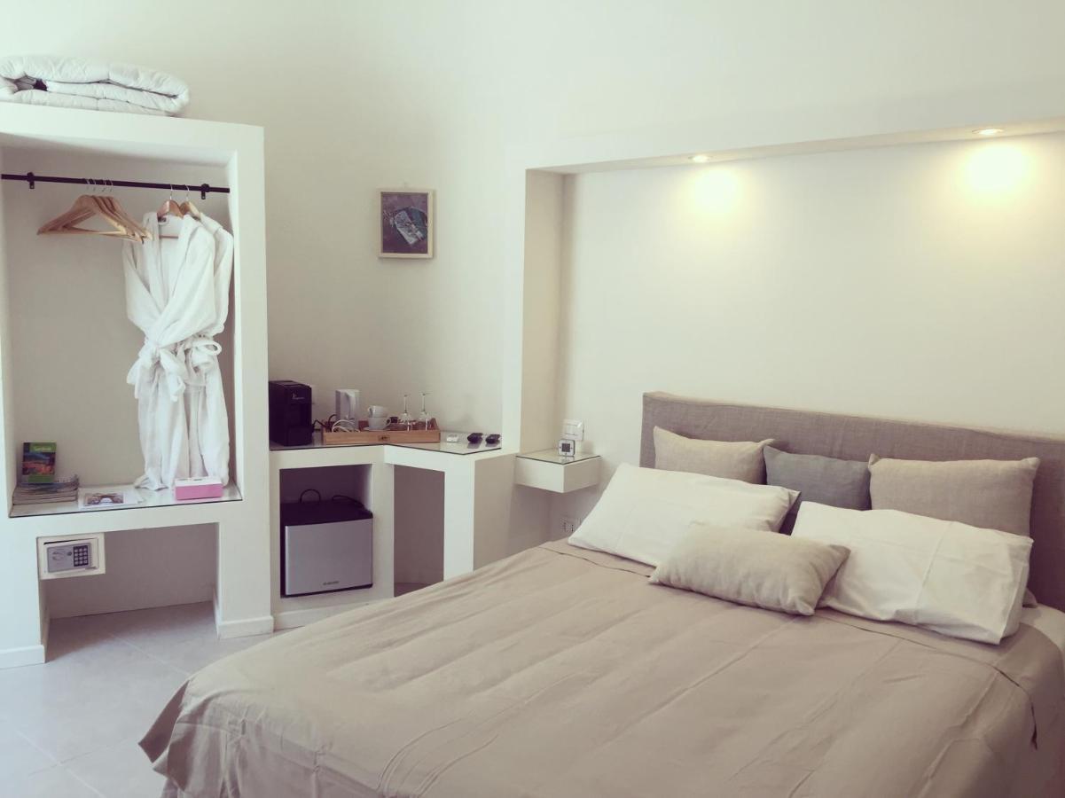 Fra Cielo E Mare Boutique Rooms Кальяри Экстерьер фото